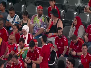 男人亲女人日韩电影