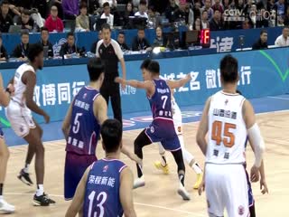 亚洲撩裙在线